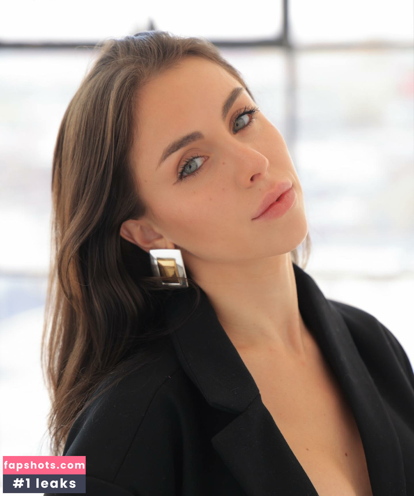 Madison Orlando gallery photo #5