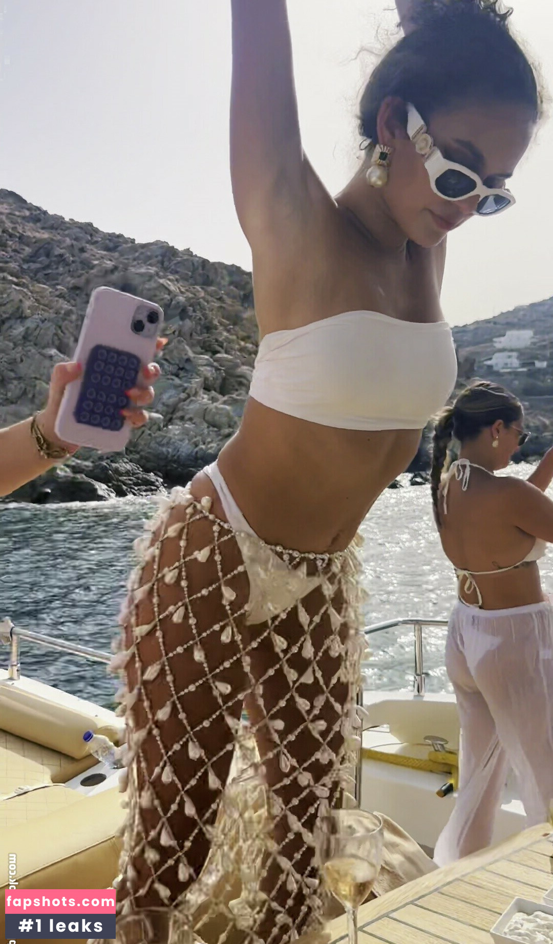 Madison Pettis gallery photo #181