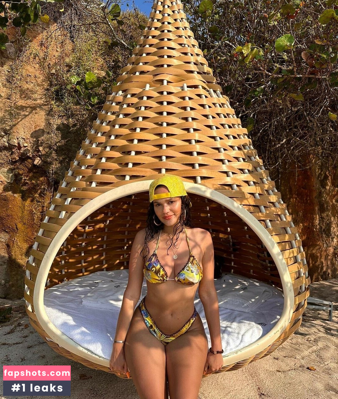 Madison Pettis gallery photo #284