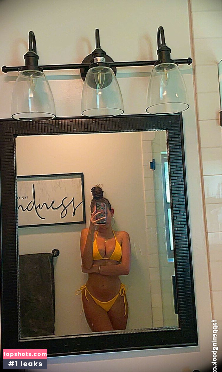 Madison Pettis gallery photo #339