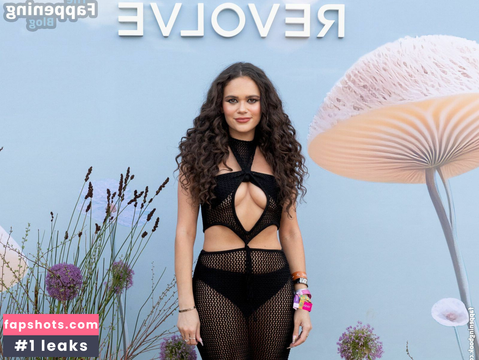 Madison Pettis gallery photo #368