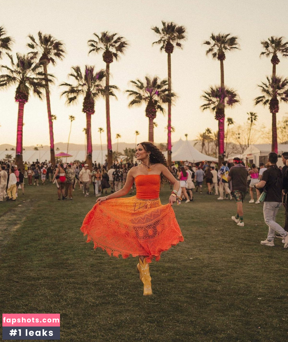 Madison Pettis gallery photo #405