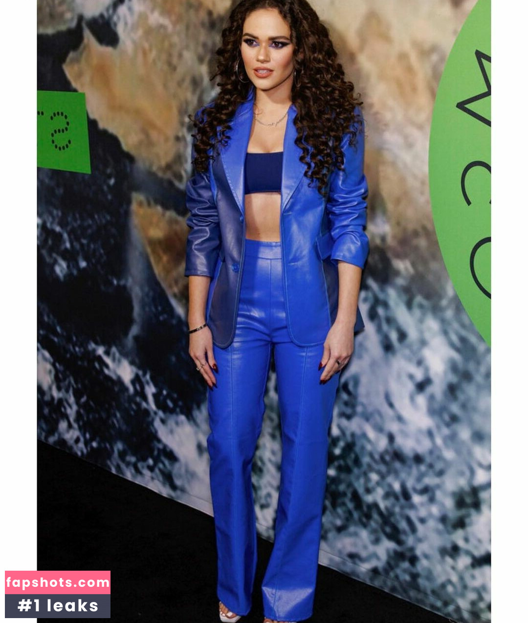 Madison Pettis gallery photo #468