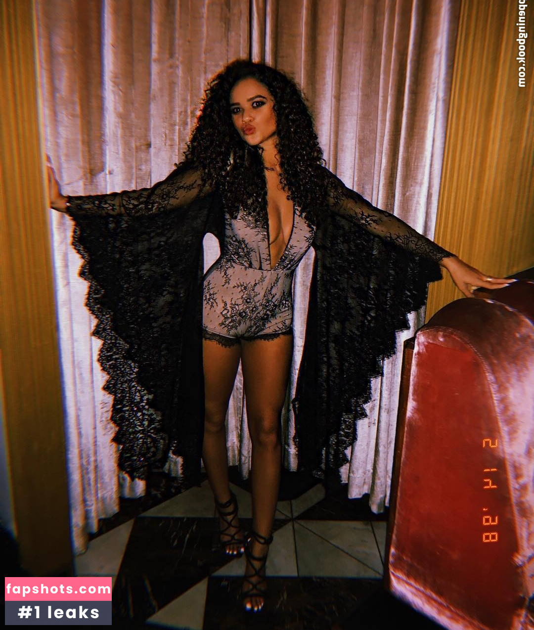 Madison Pettis gallery photo #518