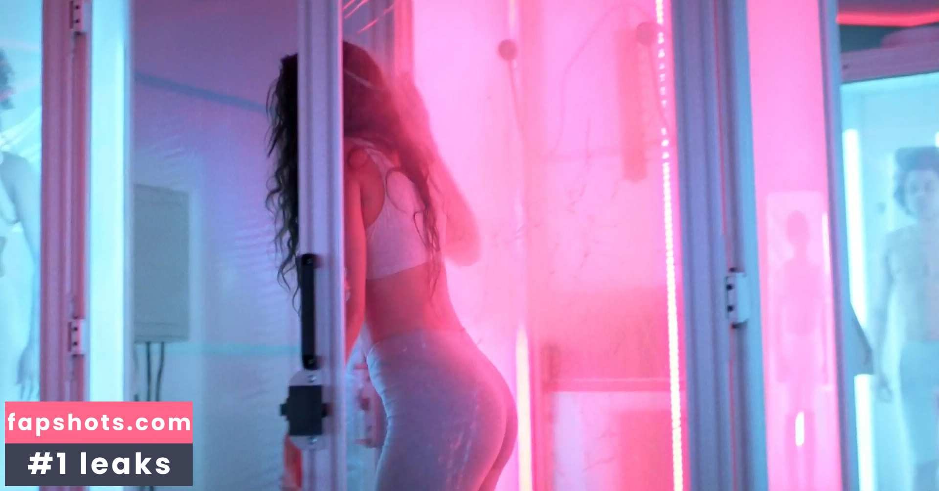 madisonbailey gallery photo #17