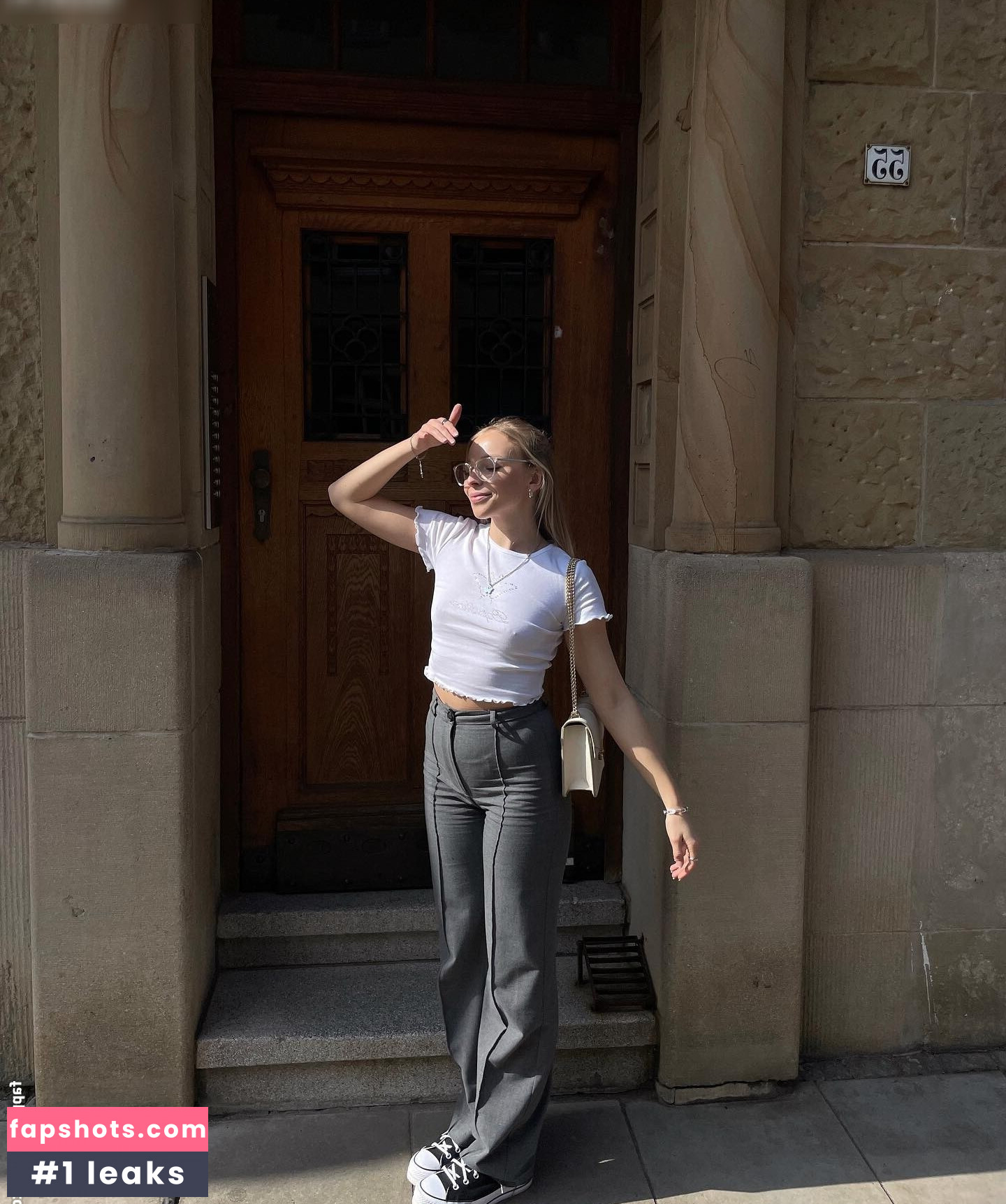 madlinee gallery photo #5