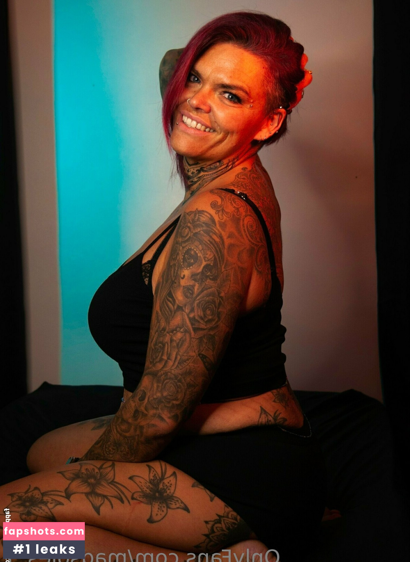 madsoles_1 gallery photo #28