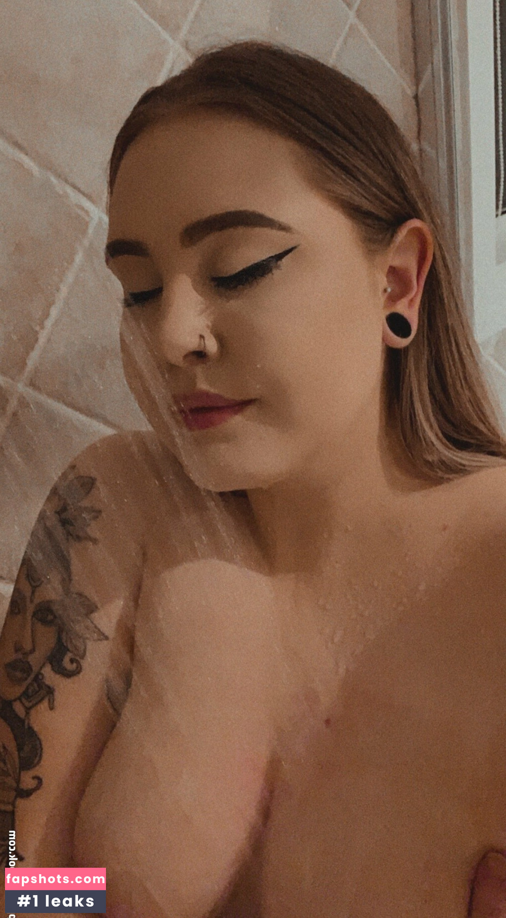 madxrosey gallery photo #5