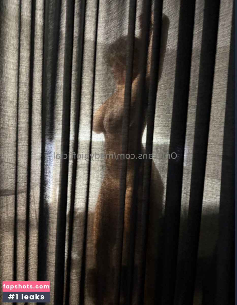 Mady Gio gallery photo #960