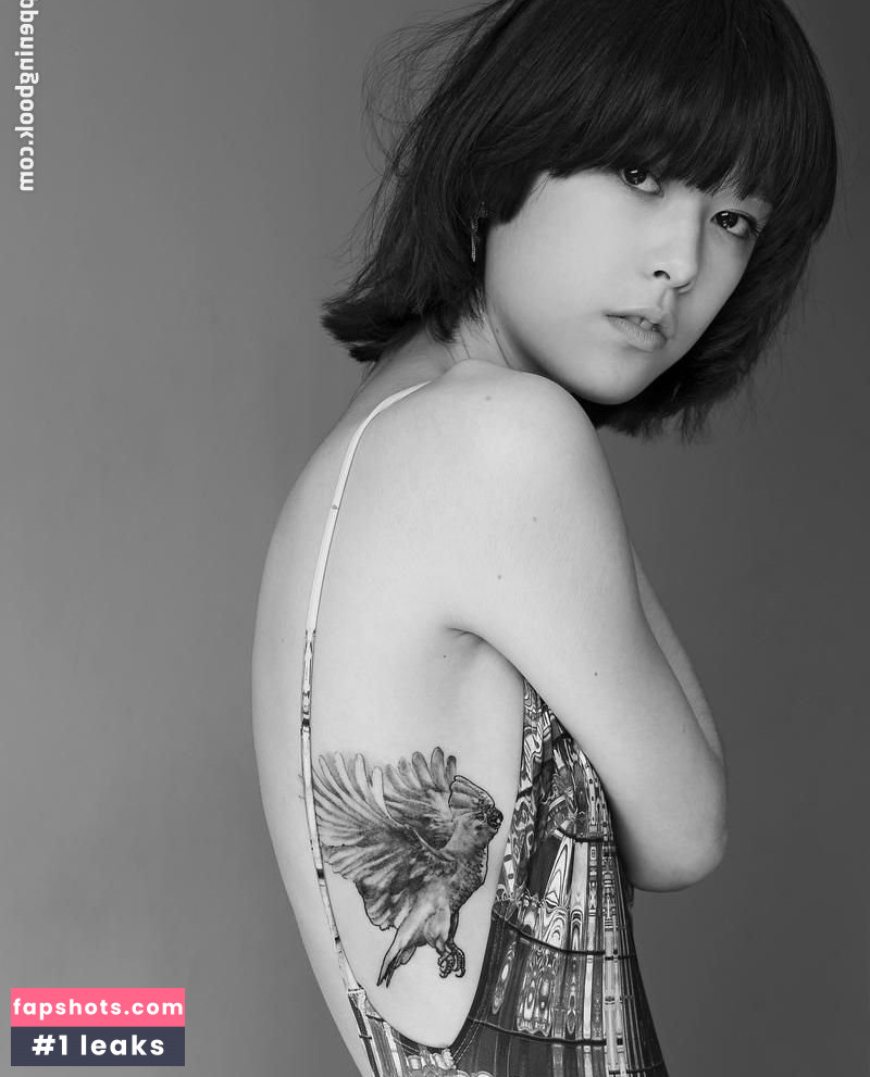 Mae Mei Lapres gallery photo #11