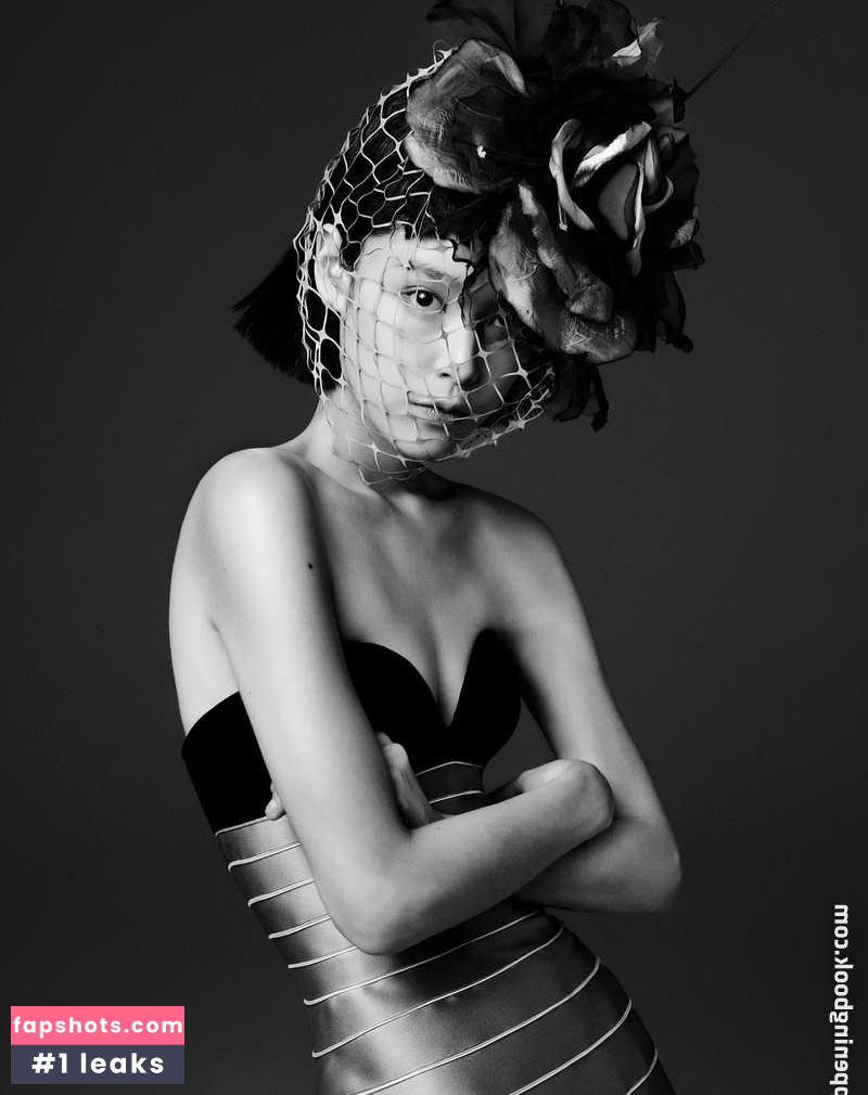 Mae Mei Lapres gallery photo #10