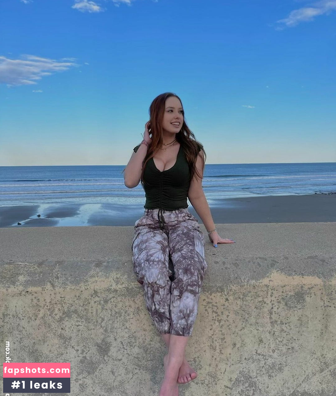 maeganrayy gallery photo #32