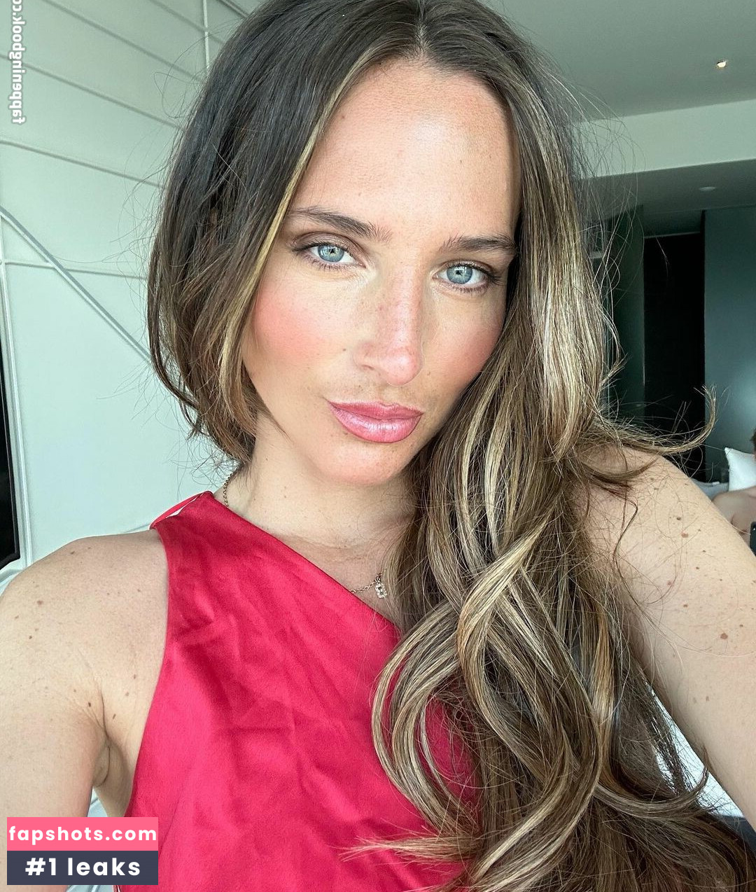 Maeva D'Ascanio gallery photo #4