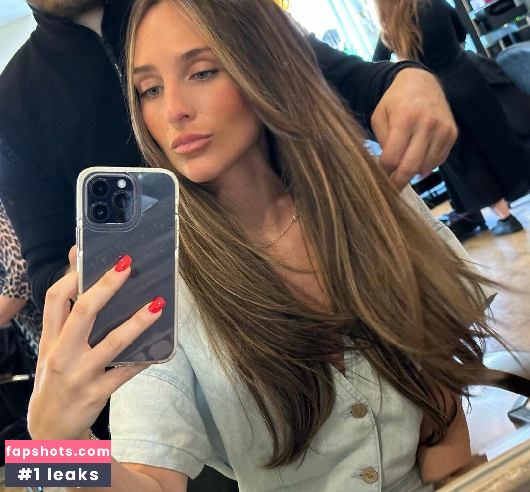 Maeva D'Ascanio gallery photo #10