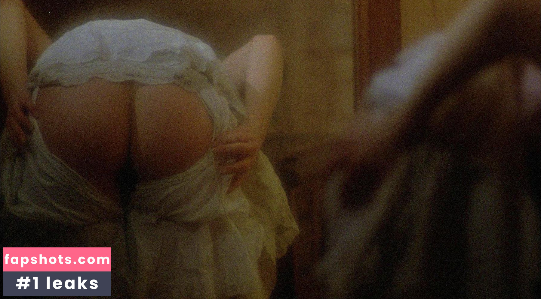 Magali Noaro gallery photo #8