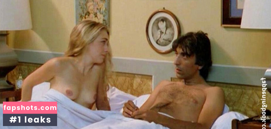 Magali Renoir gallery photo #3