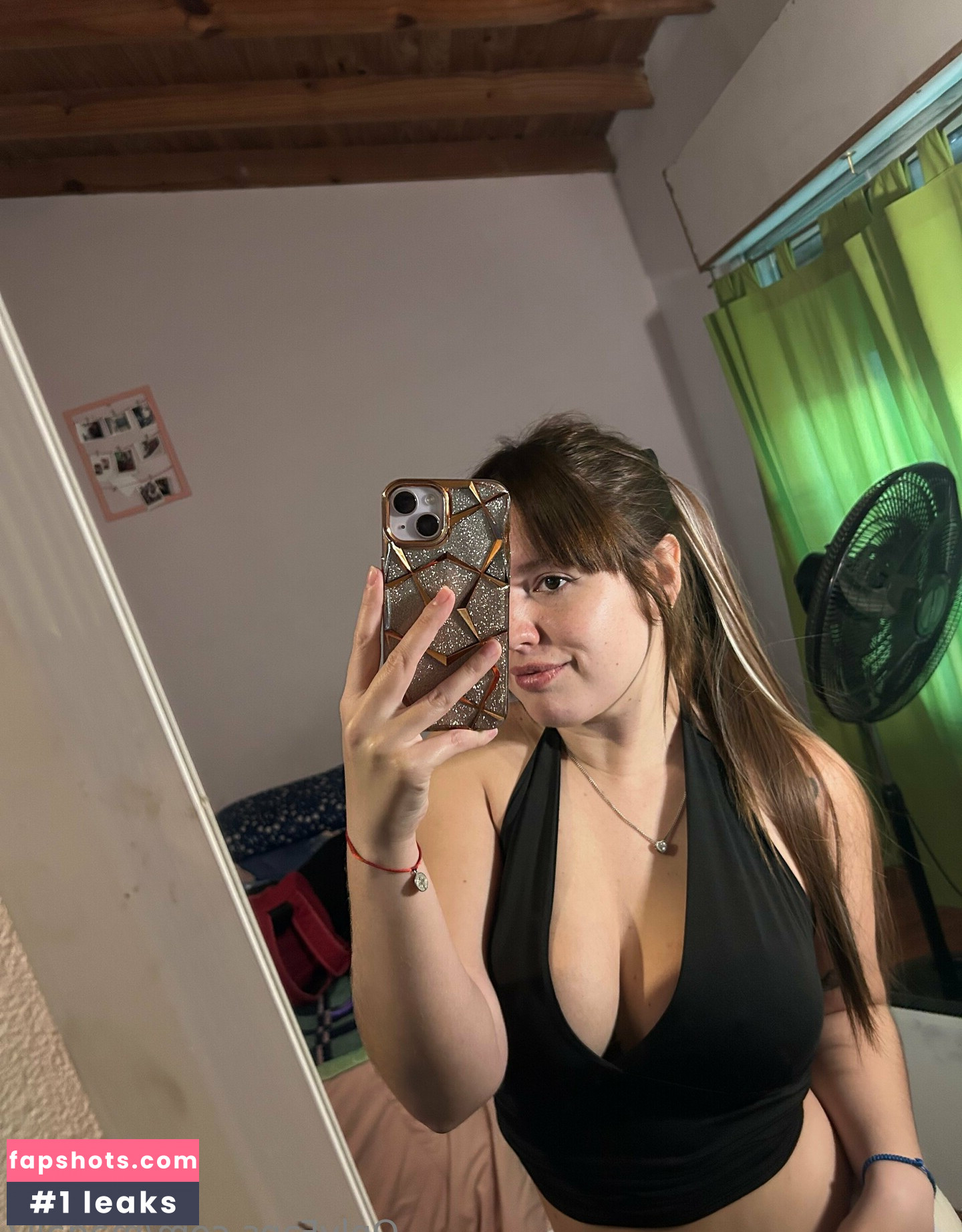 magali7 gallery photo #5