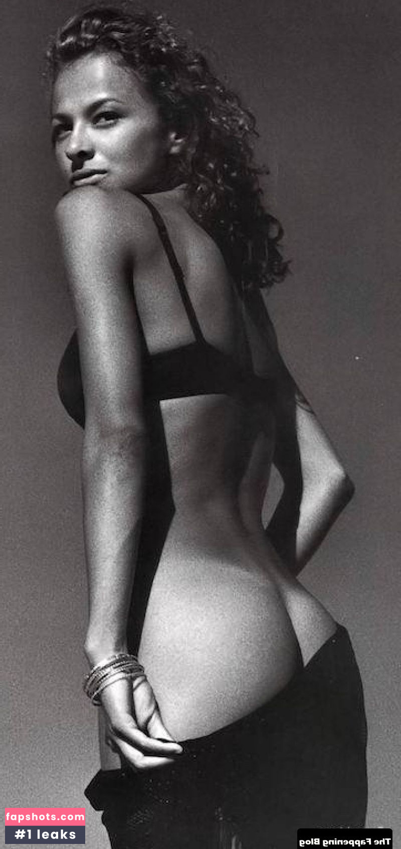 Magda Gomes gallery photo #20