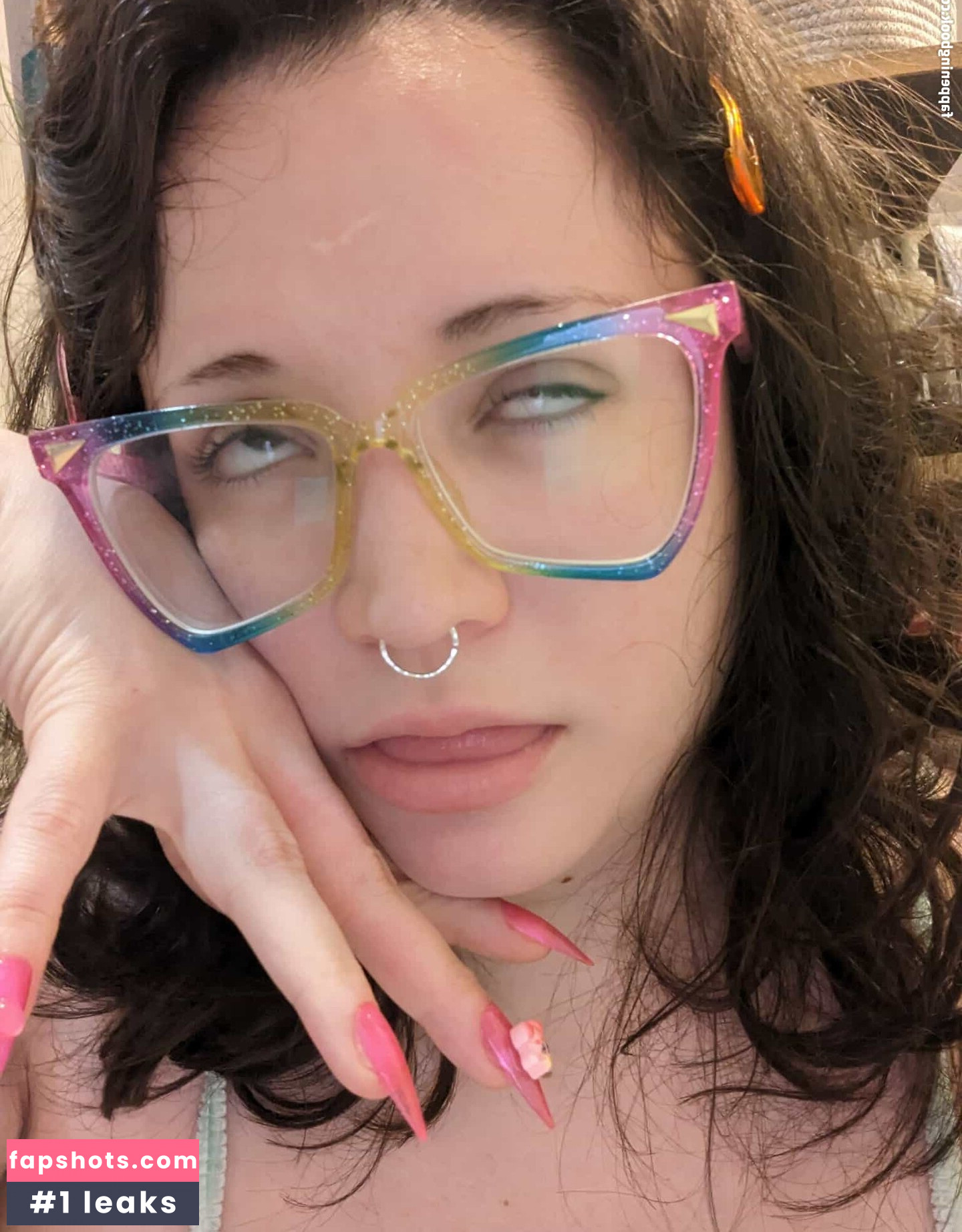 Magdalena Fernandez gallery photo #2