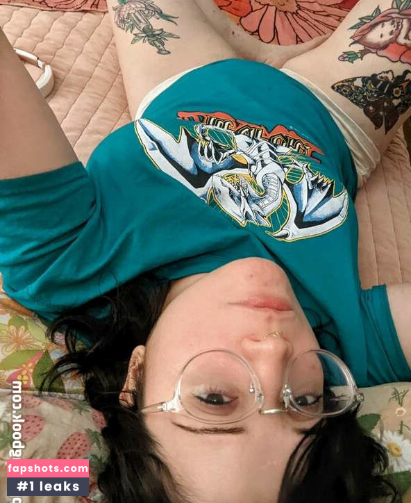 Magdalena Fernandez gallery photo #20