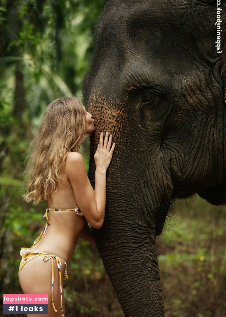 Magdalena Frackowiak Nahé úniky fotek pouze od fanoušků #116 - Fapshots