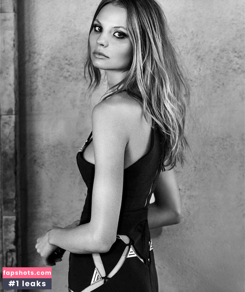 Magdalena Frackowiak Nude Leaks OnlyFans Photos #40 - LeakJerk