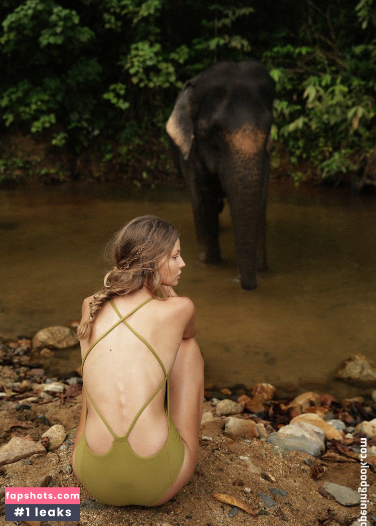 Magdalena Frackowiak Nahé úniky fotek pouze od fanoušků #93 - Fapshots