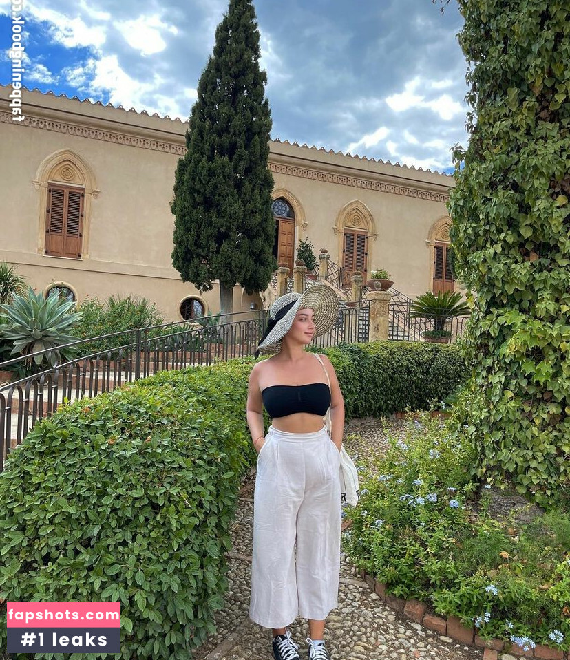 Magdalena Kostadinova gallery photo #11