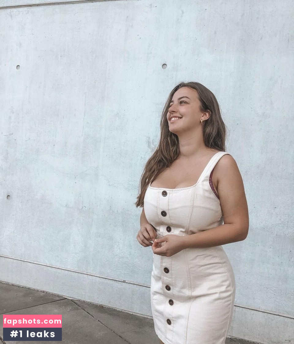 Magdalena Kostadinova gallery photo #16