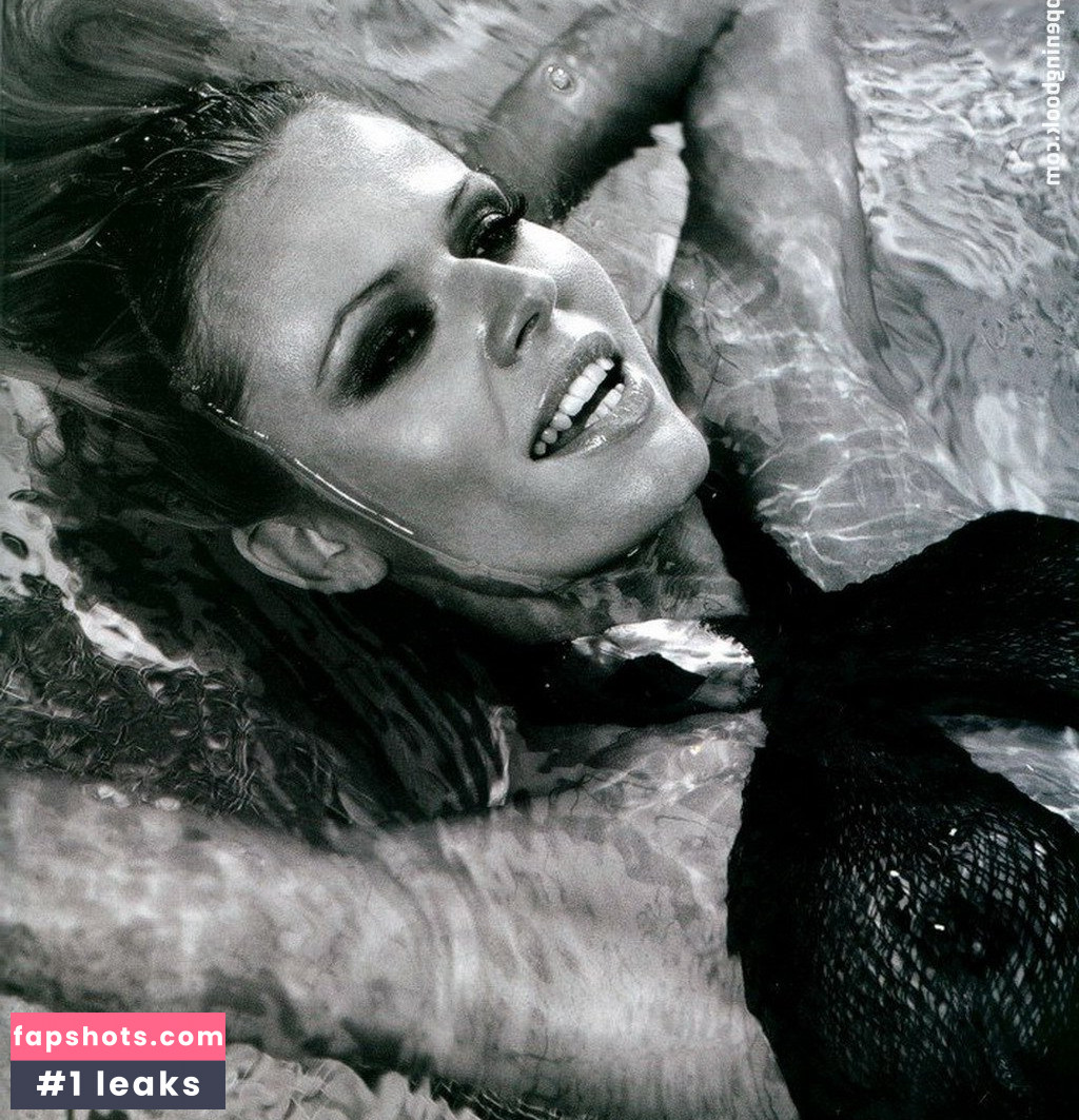 Magdalena Wójcik gallery photo #25