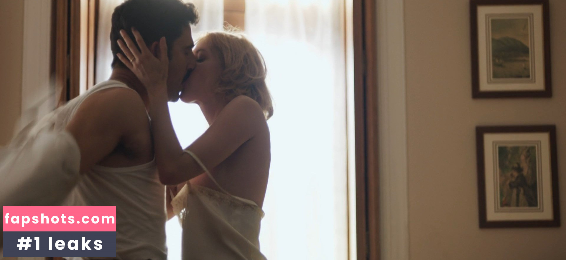 Maggie Civantos gallery photo #12