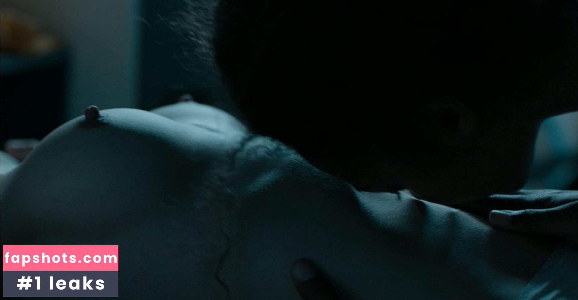 Maggie Civantos gallery photo #29