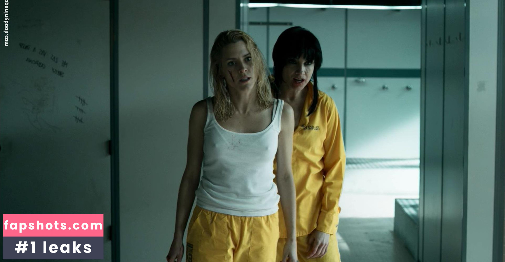 Maggie Civantos gallery photo #30