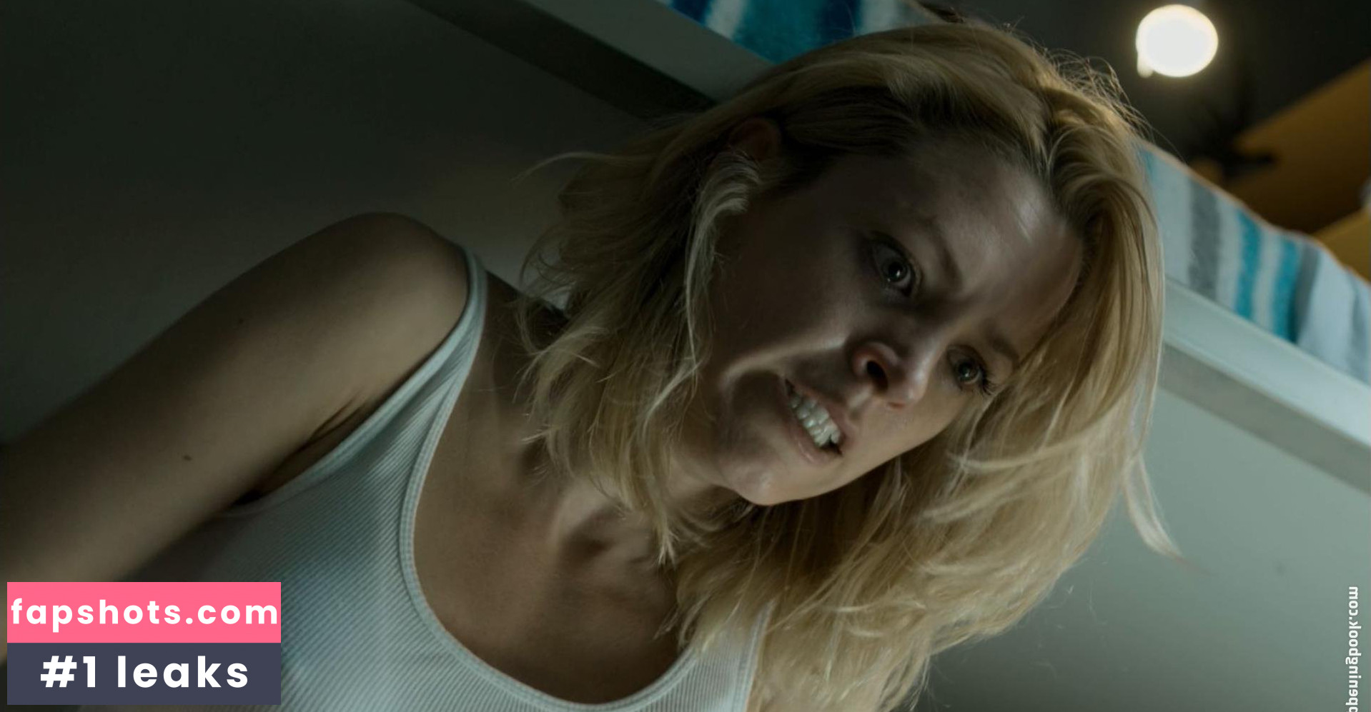 Maggie Civantos gallery photo #32