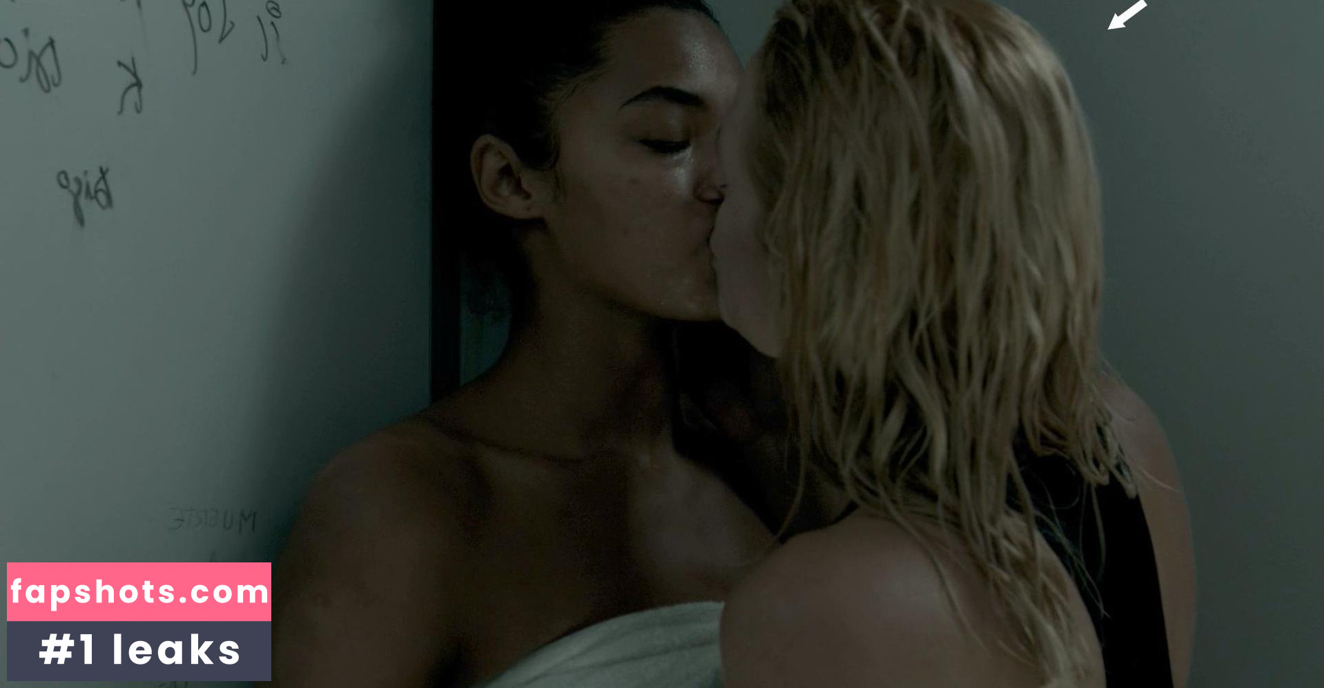 Maggie Civantos gallery photo #49