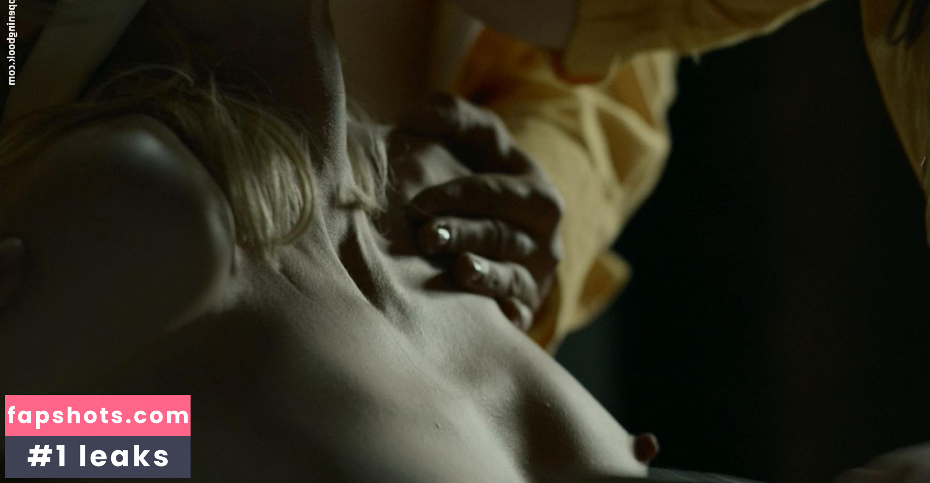 Maggie Civantos gallery photo #63