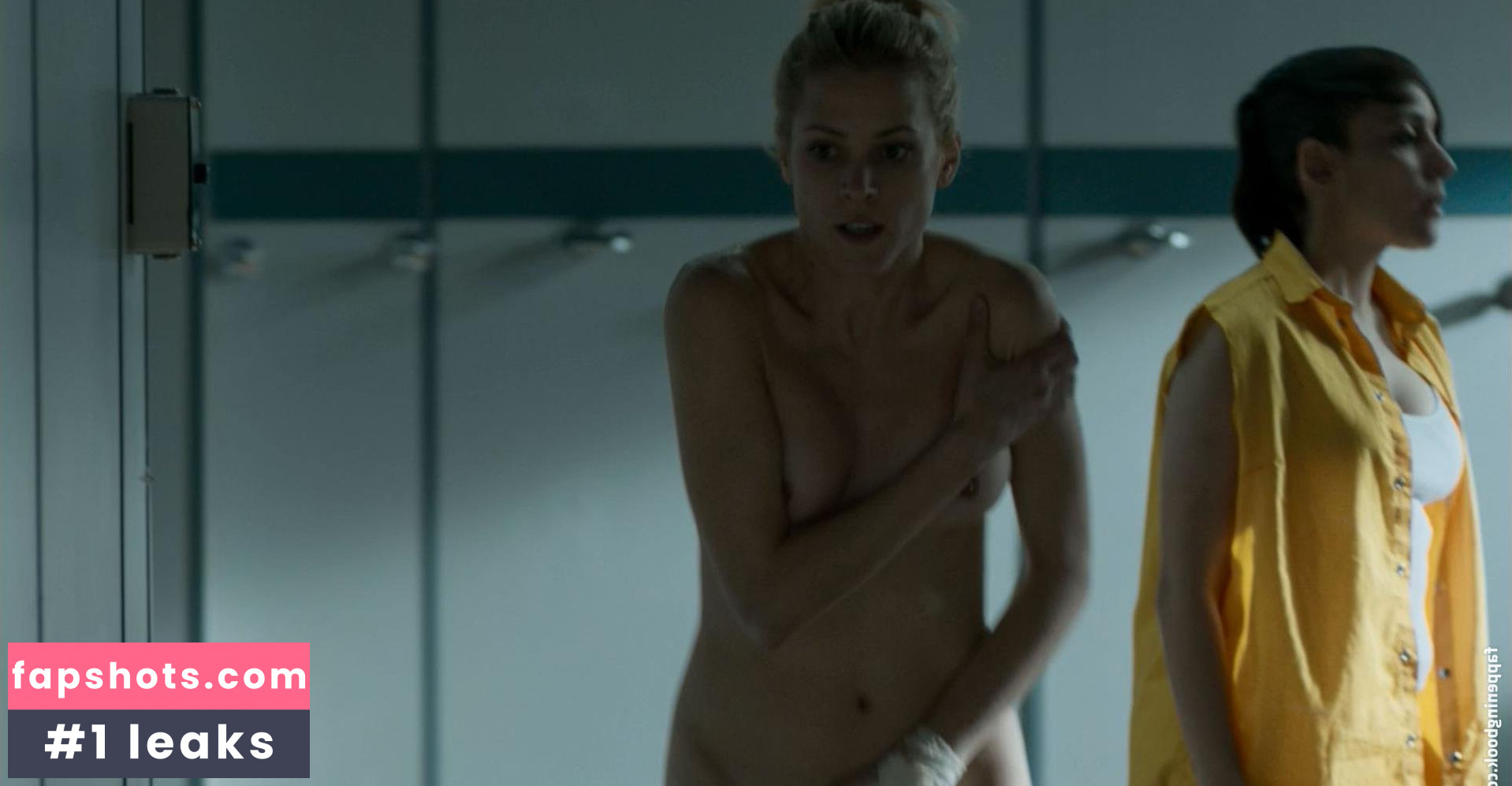 Maggie Civantos gallery photo #74