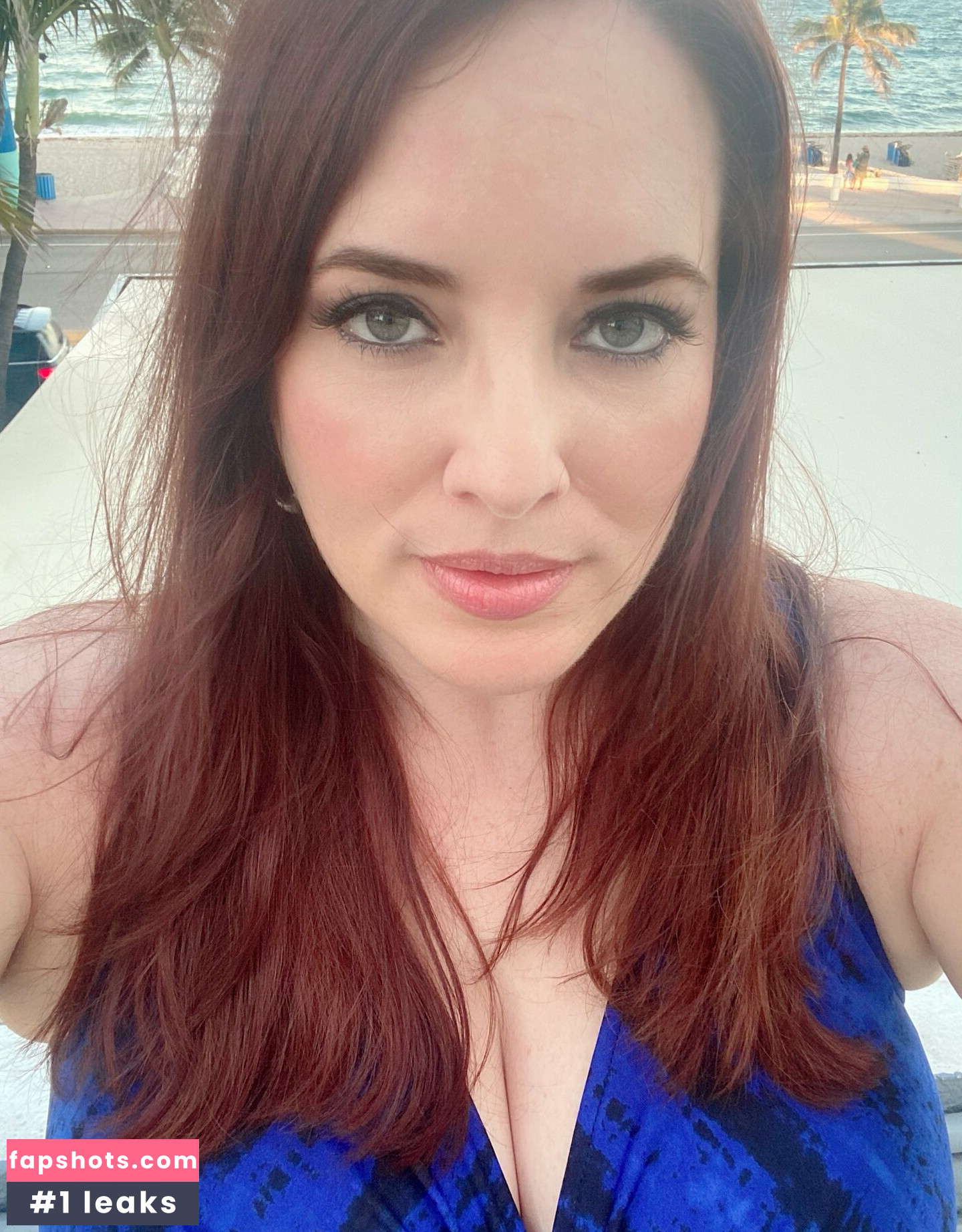 Maggie Green gallery photo #96