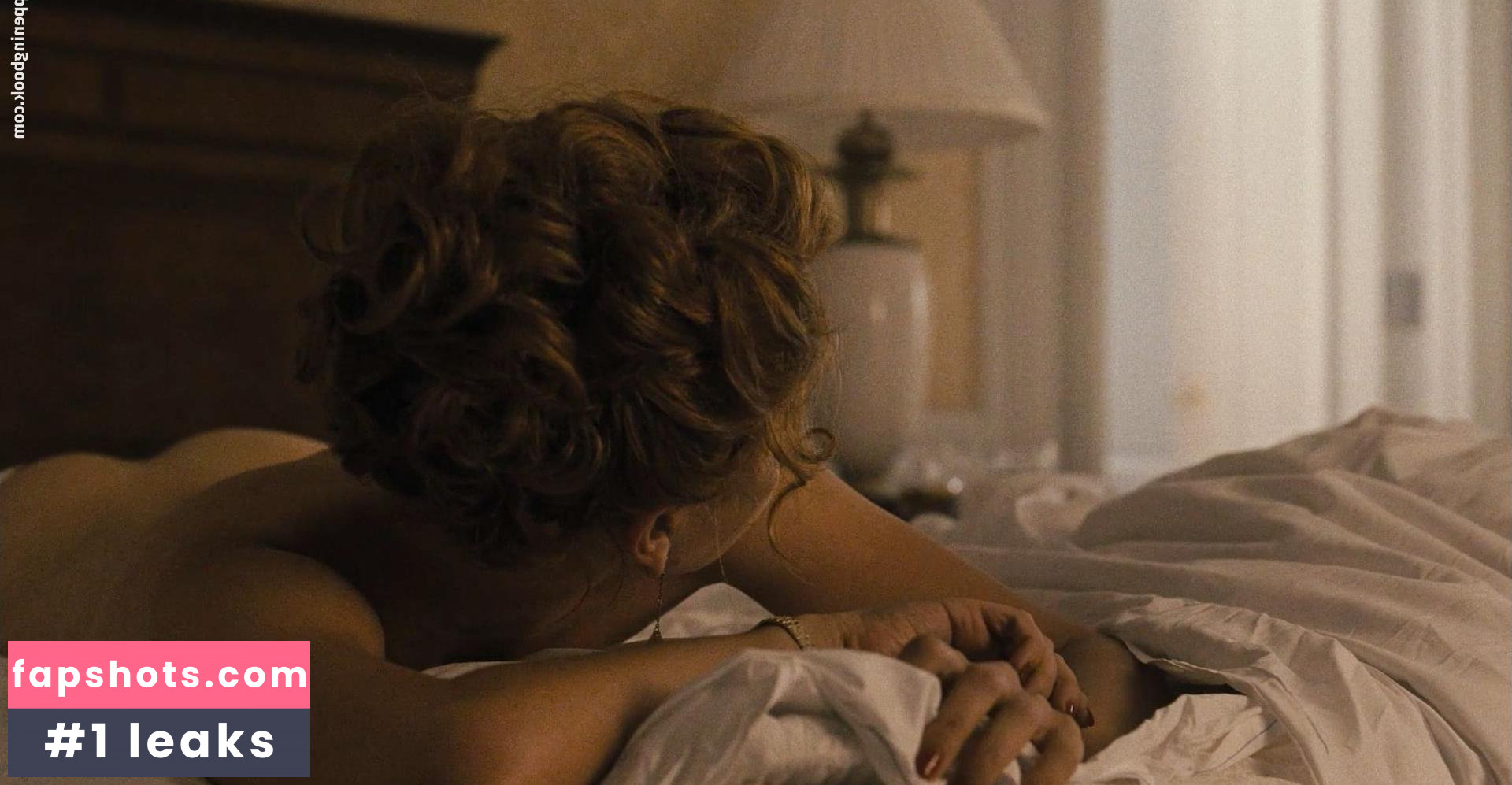 Maggie Gyllenhaal gallery photo #131