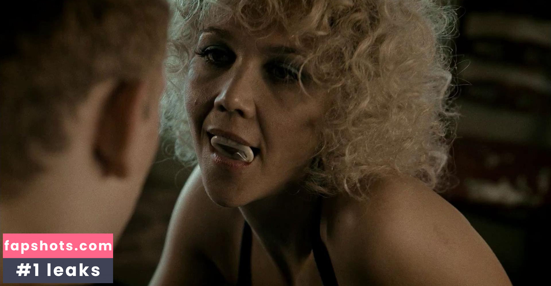 Maggie Gyllenhaal gallery photo #132