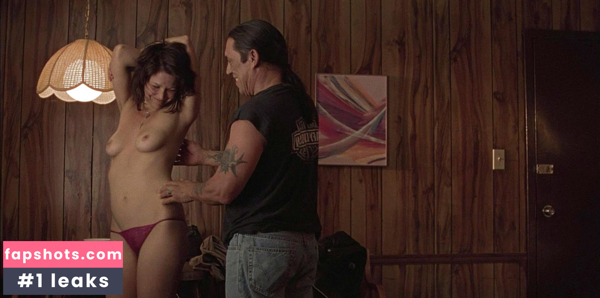 Maggie Gyllenhaal gallery photo #139