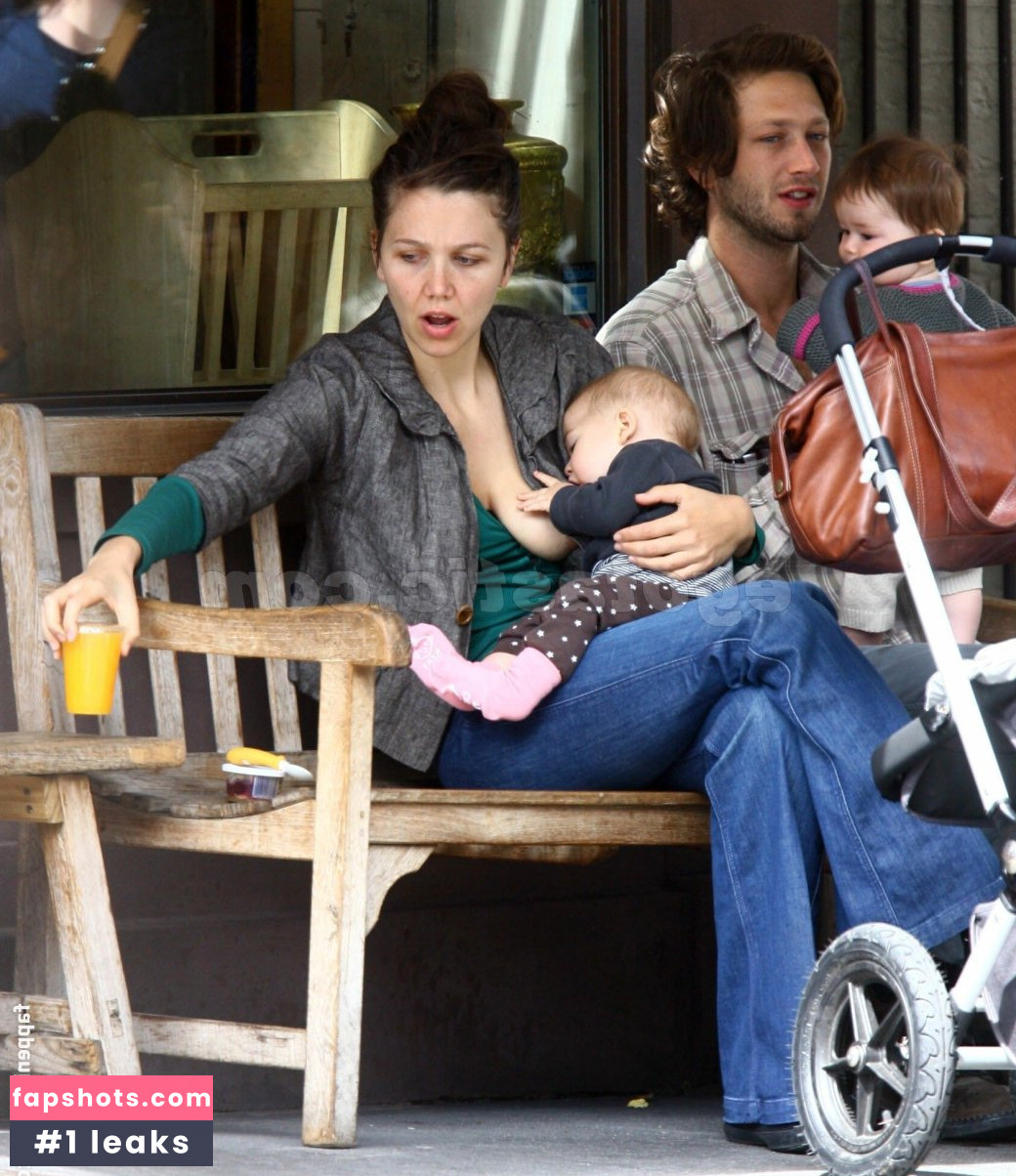 Maggie Gyllenhaal gallery photo #144