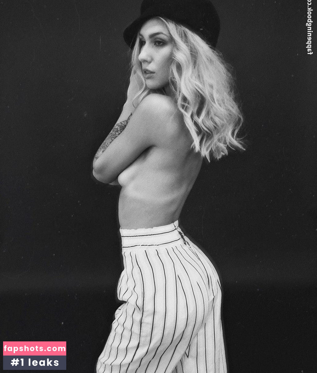 Maggie Keating gallery photo #39