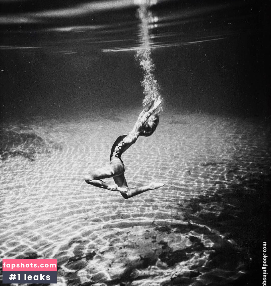 Maggie Keating gallery photo #59