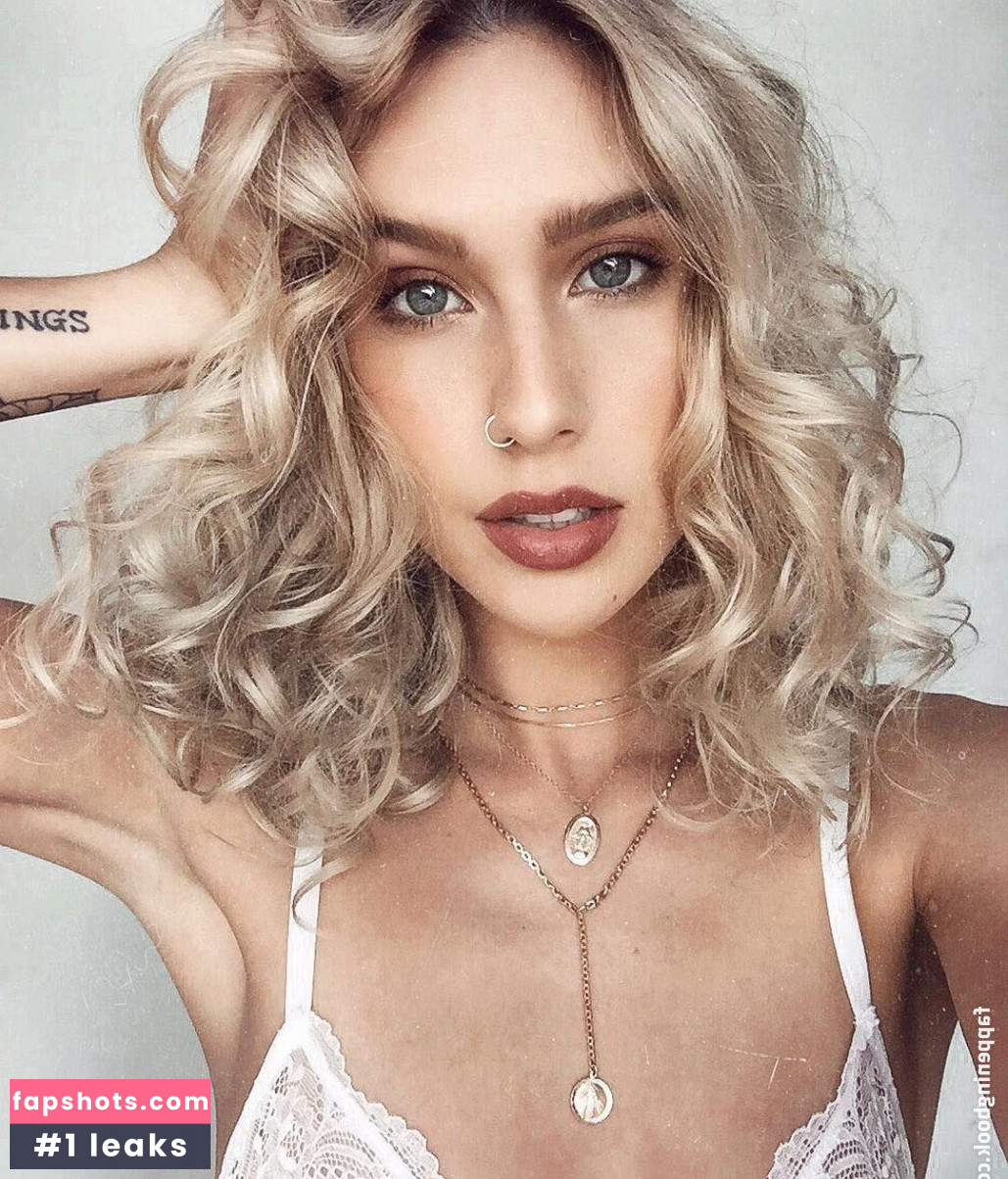 Maggie Keating gallery photo #86