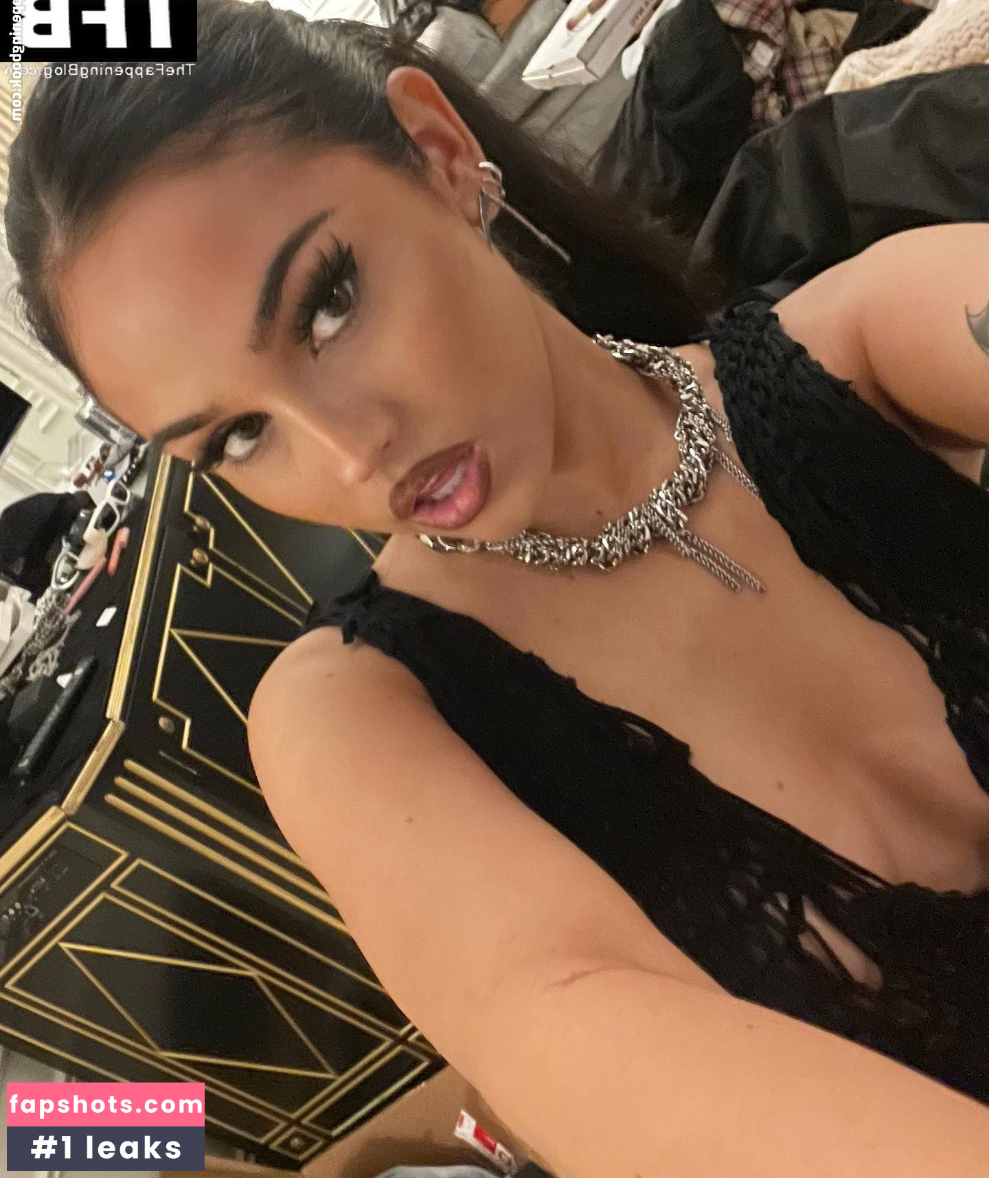 Maggie Lindemann gallery photo #101