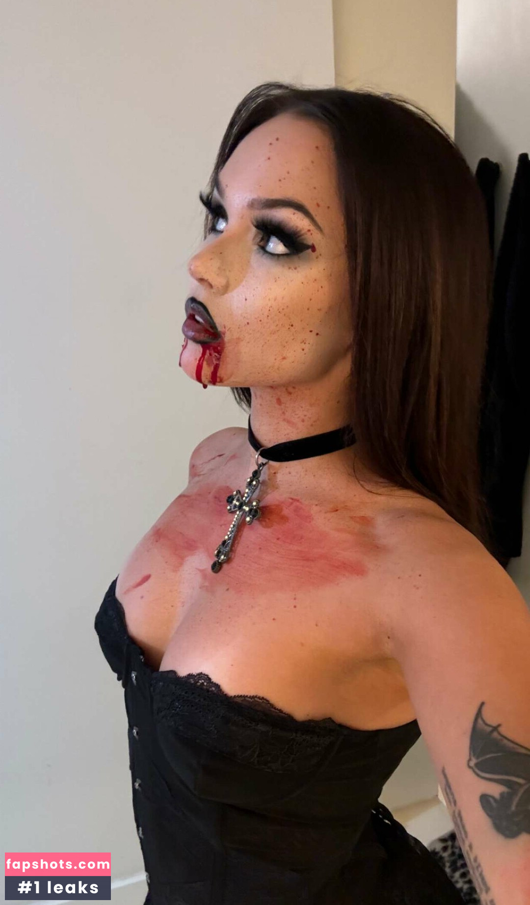 Maggie Lindemann gallery photo #29