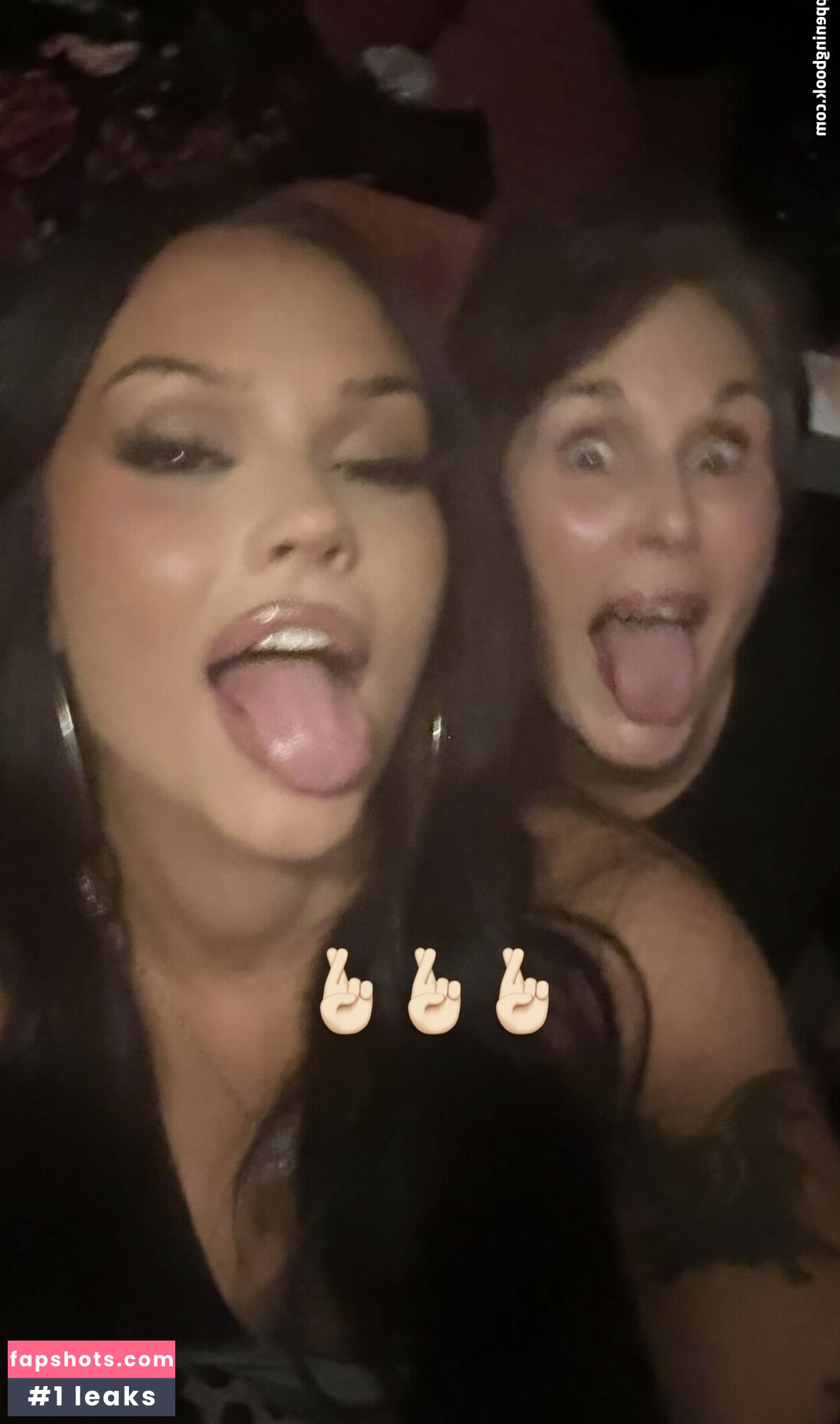 Maggie Lindemann gallery photo #5