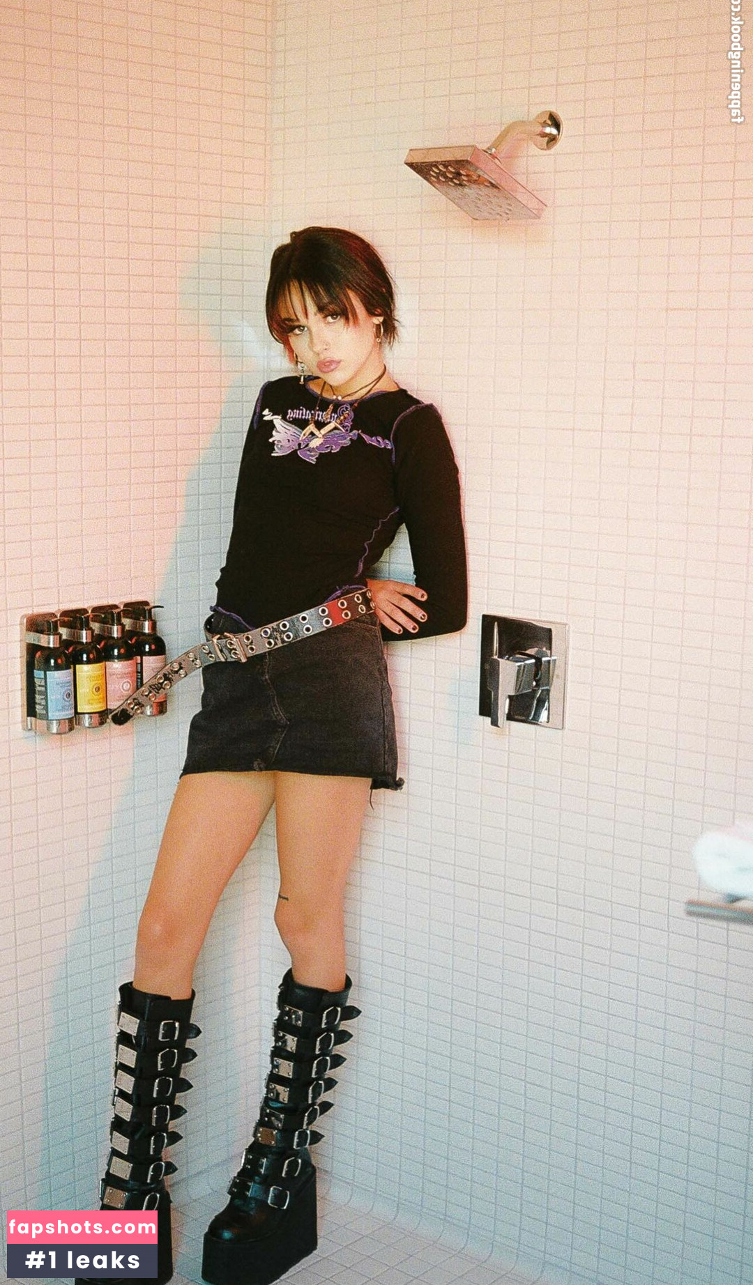 Maggie Lindemann gallery photo #45