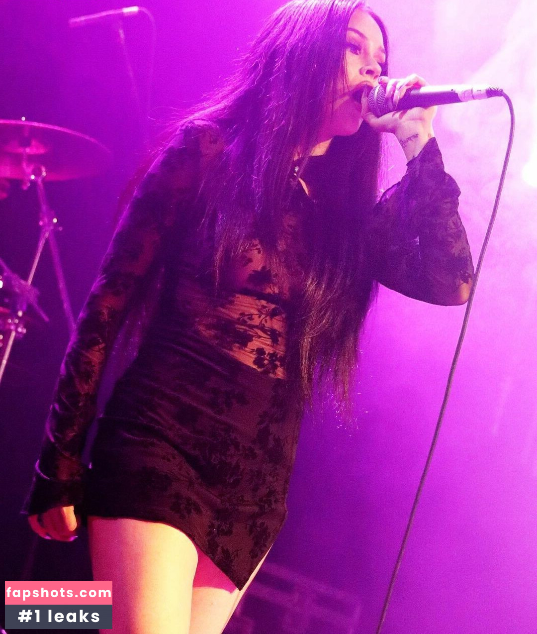 Maggie Lindemann gallery photo #70